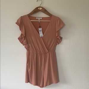 BCBG generation Ruffle cap sleeve Romper